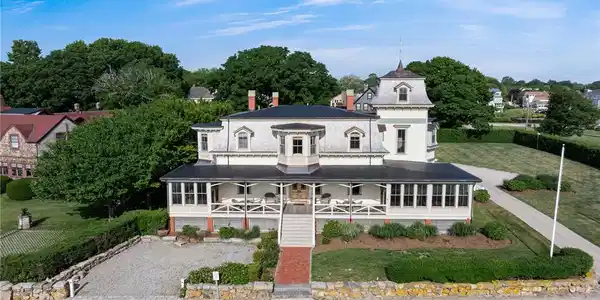 Image 4