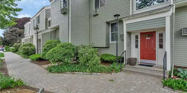 274 Main Street