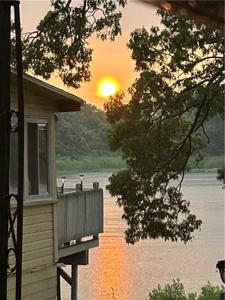 51 NORTH SHORE Drive