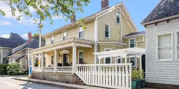 17 Old Beach Road