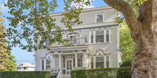 20 Berkeley Avenue