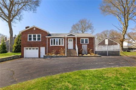106 Cedar Island Road