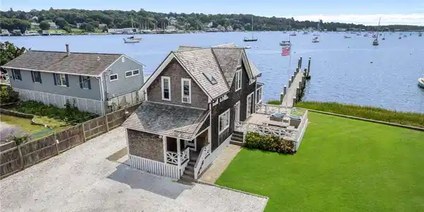 36 Riverside Avenue