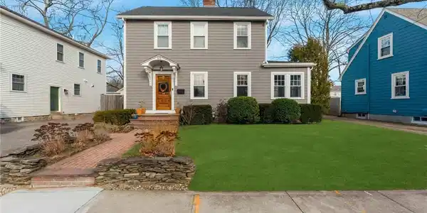 95 Washburn Avenue