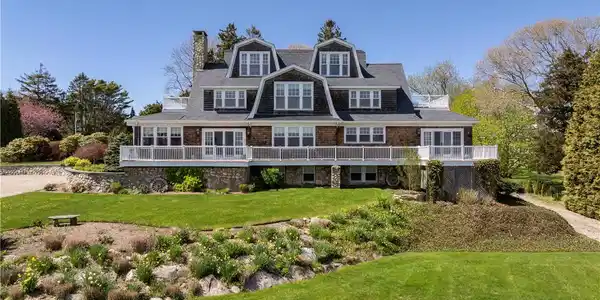 50 Ocean View Highway