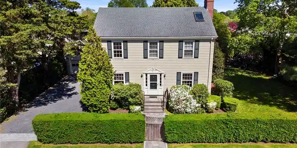 8 Sylvan Street