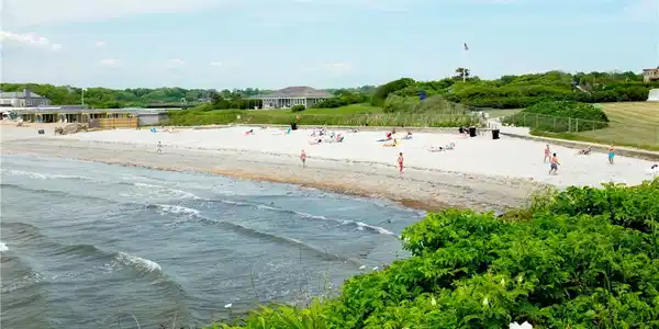 Image 3: Bailey's Beach