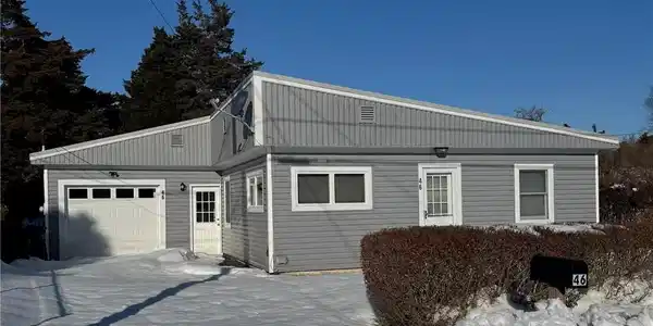 46 Salt Pond Way