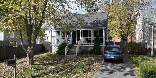 83 Symonds Avenue