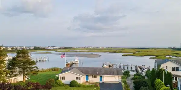 30 Dory Court