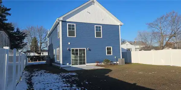 242 Grove Road