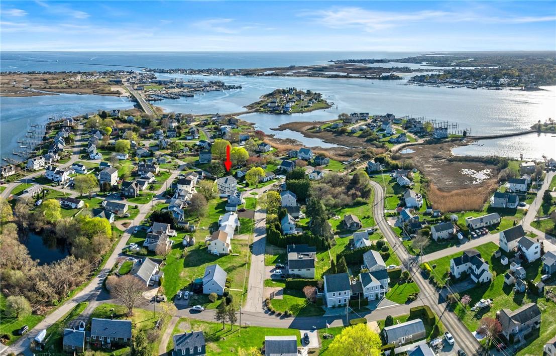 Image 1: Outstanding island location!