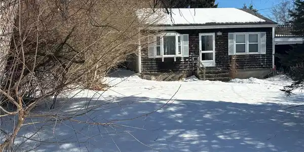 34 Buddington Road