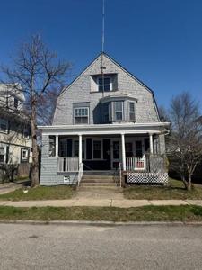 107 Massasoit Avenue