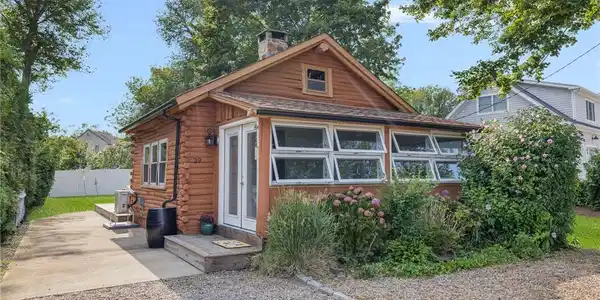 39 Ottawa Trail