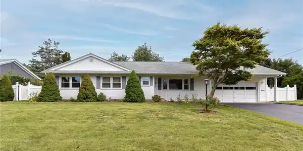 44 Crowfield Drive