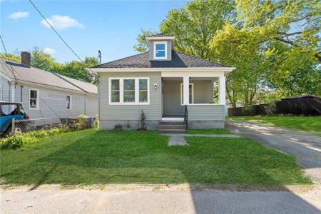 22 Viola Avenue