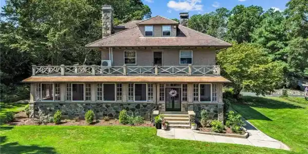 54 Highland Avenue