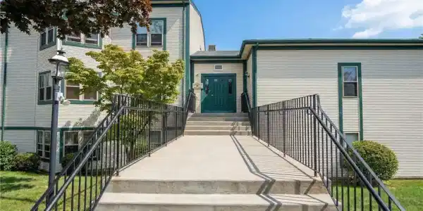 3524 West Shore Rd. Building C-704 Road