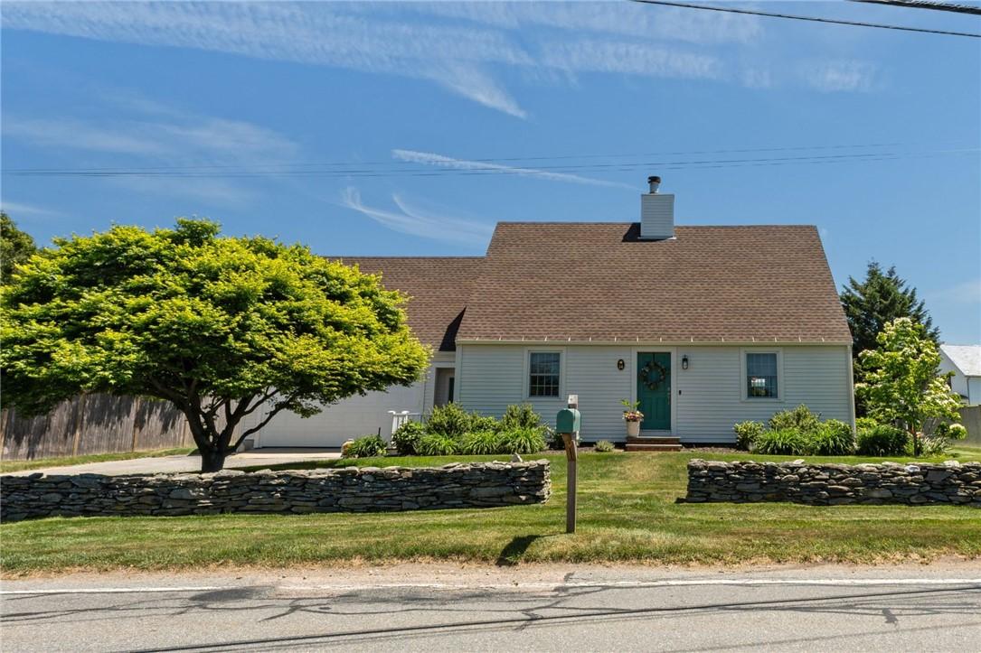 Image 3: Front of Home