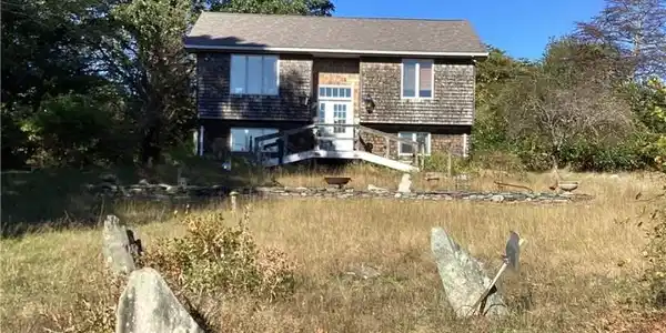 019 Merrill Avenue