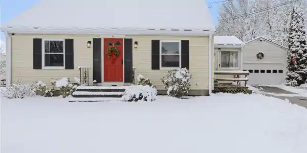 11 Gladding Street
