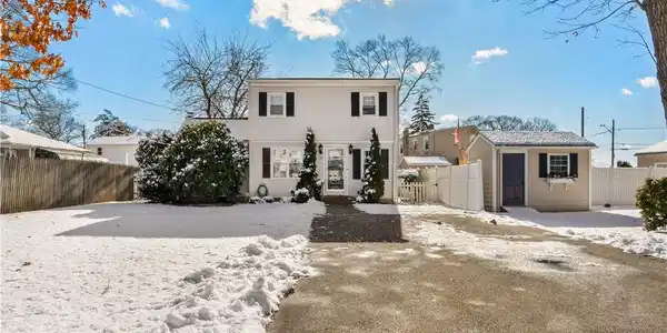 10 Cosett Road