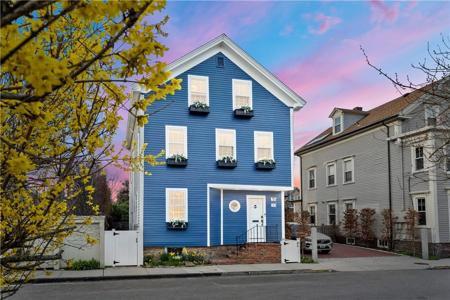 33 Marsh Street