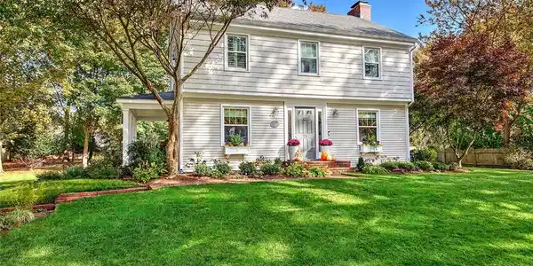 15 Lamson Road