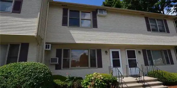 151 Willett Avenue