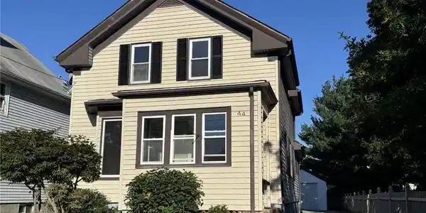 44 Walnut Street