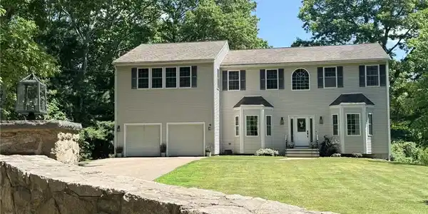 167 Winnapaug Road