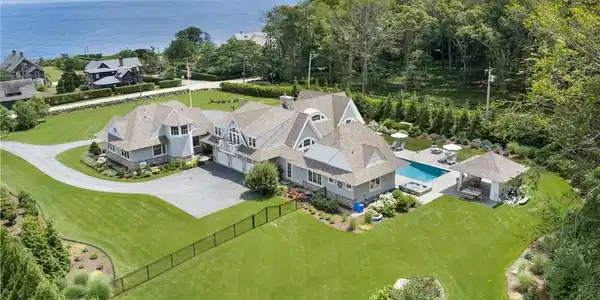 309 Ocean Road