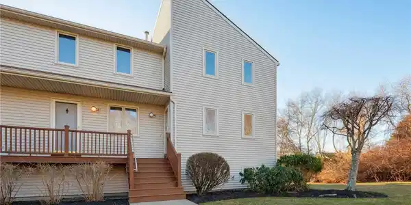 660 Point Judith Road