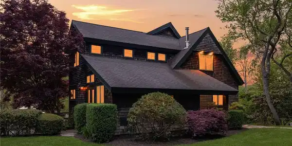 56 Summerfield Lane