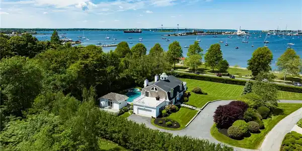 1 Harborview Drive