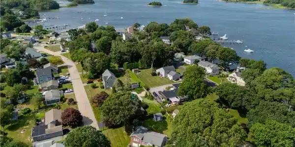 106 Cedar Island Road