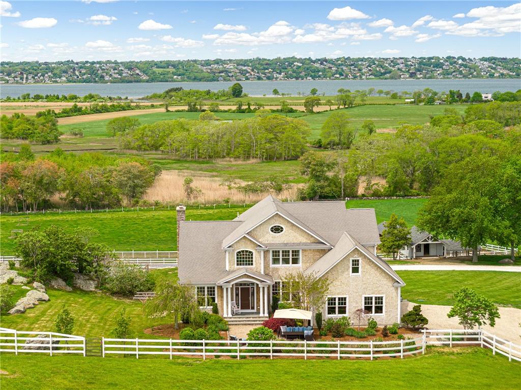 Image 1: Farmcoast Living at it's best!