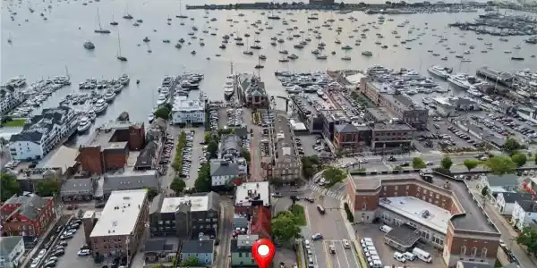 20 Fair Street