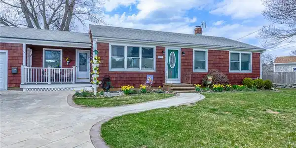10 Fenwood Court