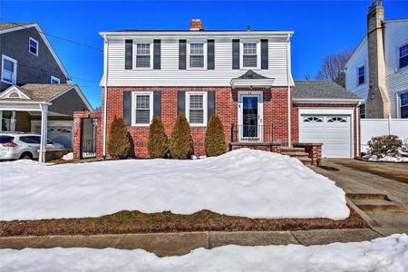 42 Mountain Avenue