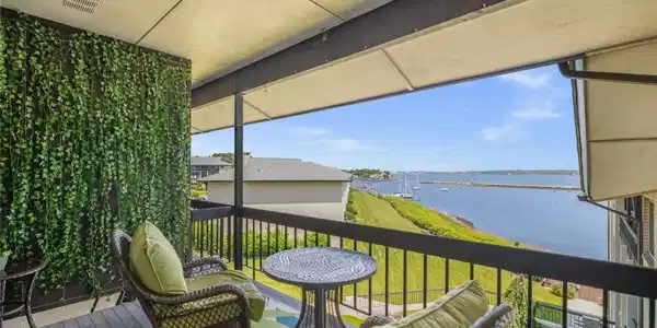 400 Narragansett Parkway