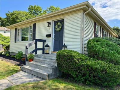 7 Wallis Avenue