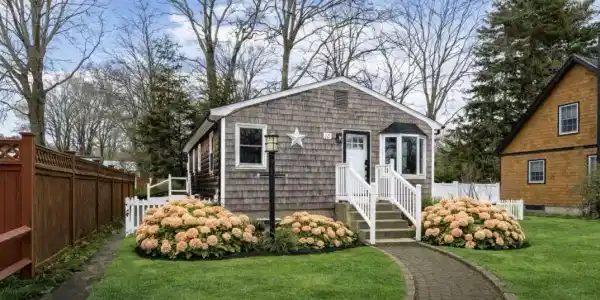327 Beachwood Drive