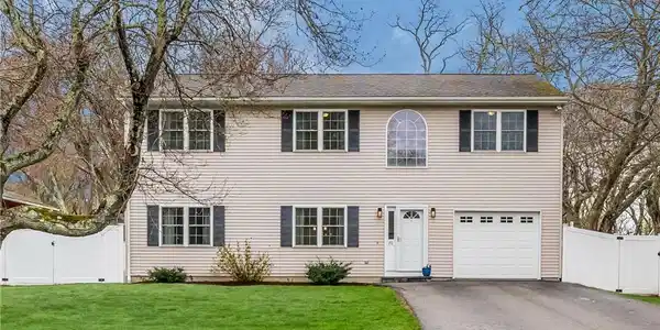 70 Foddering Farm Road