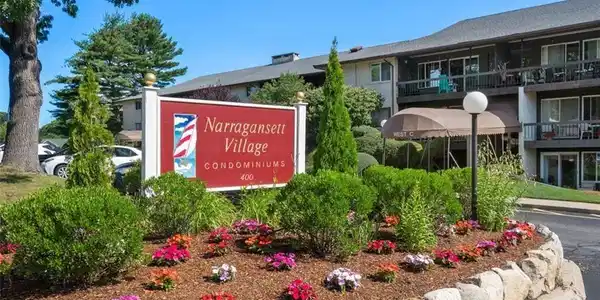 400 Narragansett Parkway