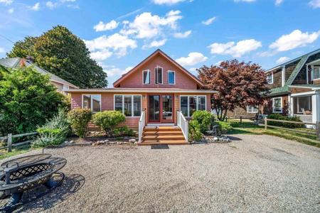138 Sauga Avenue