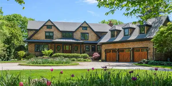 136 Adams Point Road