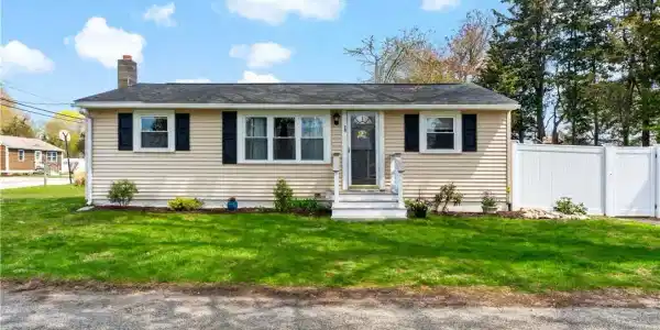 75 Spruce Road