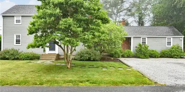 17 Melbourne Drive